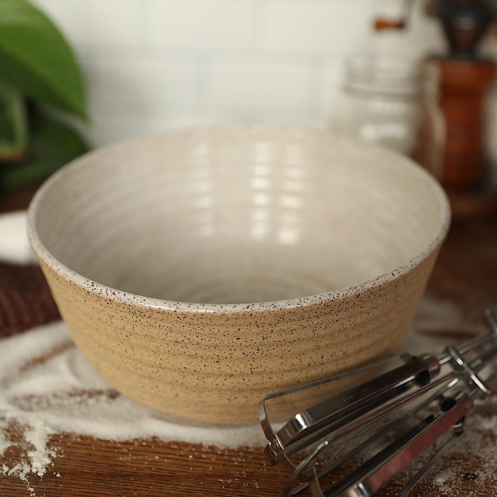 Serving bowl