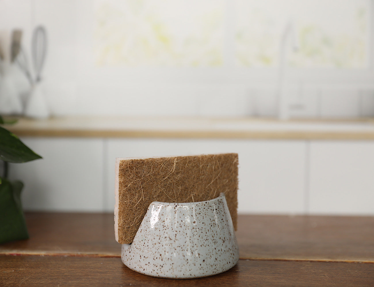 Sponge holder