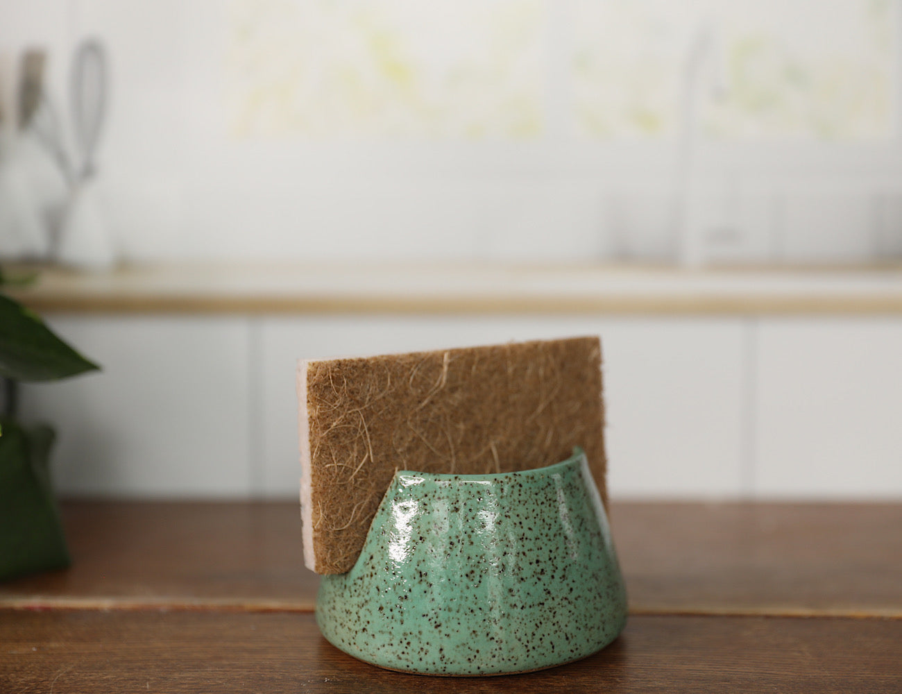 Sponge holder