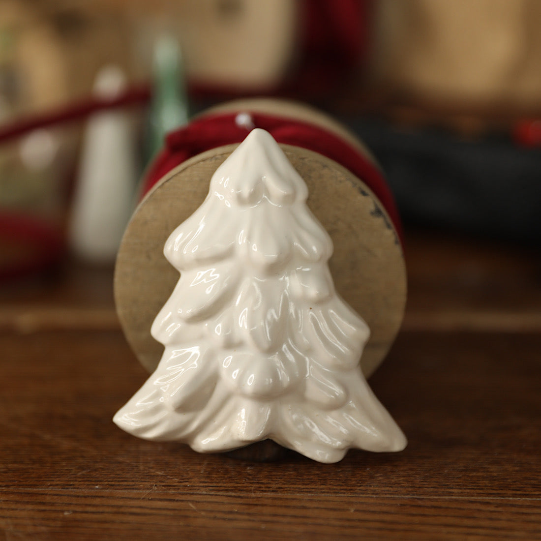Tree Magnet