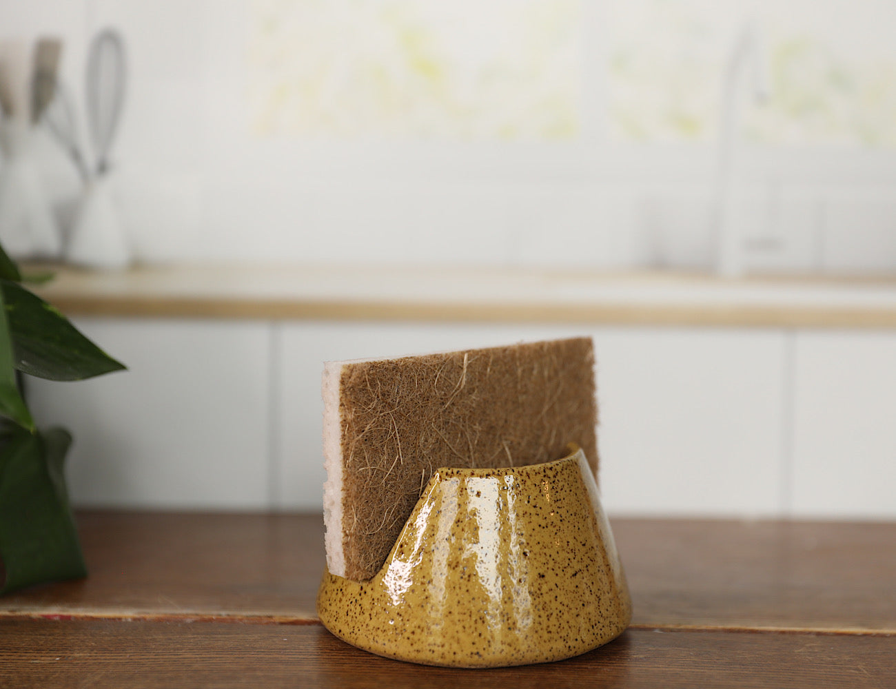 Sponge holder